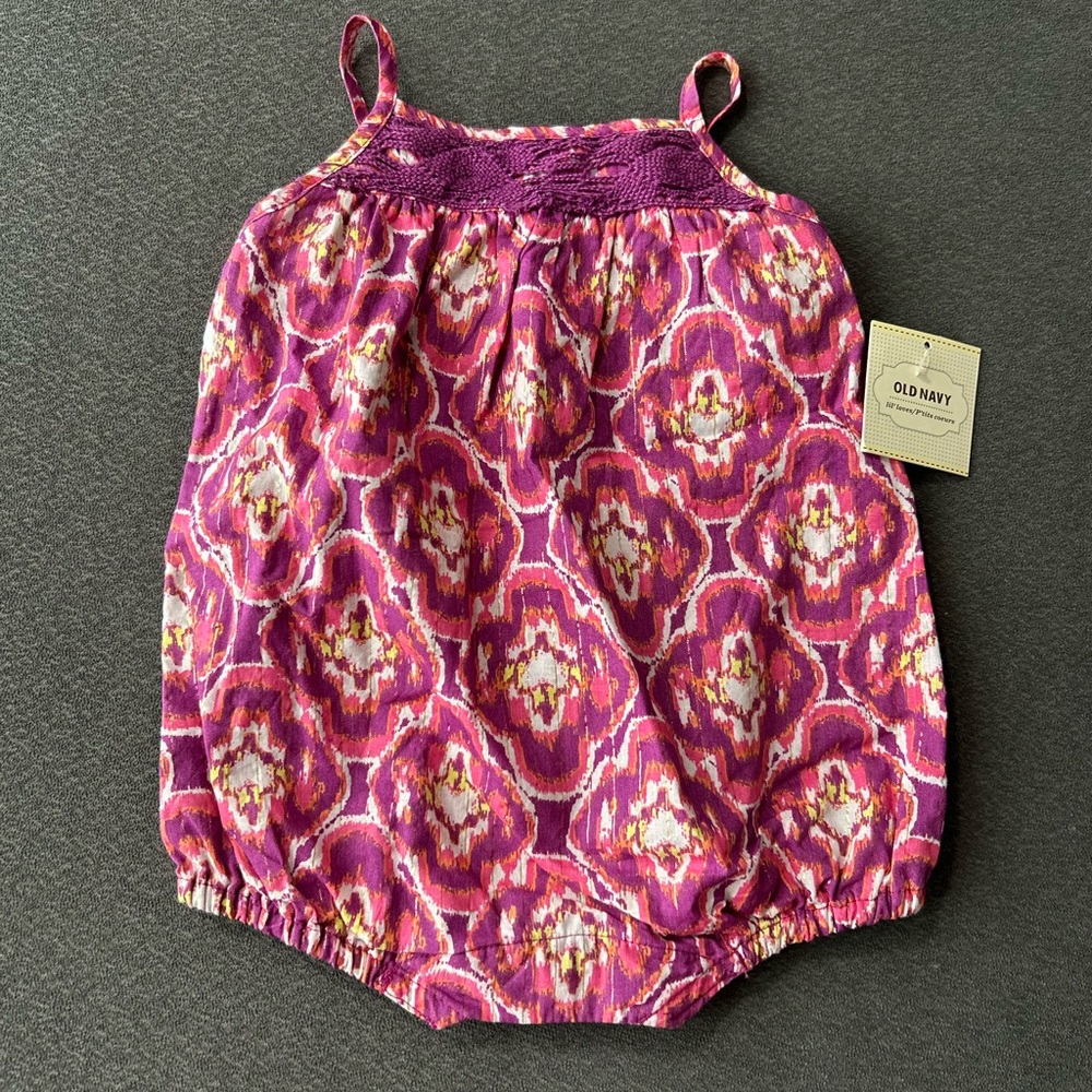 Old Navy - NWT Sleeveless Patterned Romper